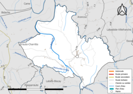 Carte en couleur présentant le réseau hydrographique de la commune