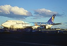 Boeing 747-300 de Ansett con los colores de los Juegos Olímpicos de Sídney 2000 en el Aeropuerto Internacional Kingsford Smith de Sídney (1999)