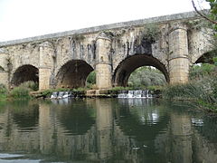 Acueducto de Abánades sobre el río Valdavia. Canal de Castilla