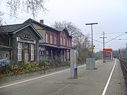 S-Bahnhof Eller mit ehemaligem Bahnhofsgebäude