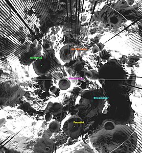 Cràter Sverdrup segons una imatge formada a partir de les dades de sistema Diviner