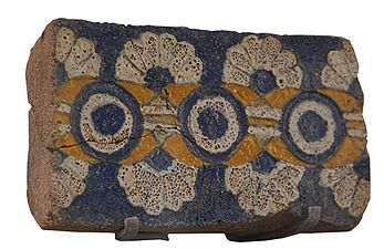 Ladrillo decorado de la dinastía aqueménida en Susa (siglos VI al siglo IV a. C.) Museo del Louvre (procedente de las excavaciones realizadas por los Dieulafoy en 1885).
