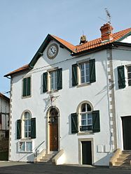 The town hall of Halsou