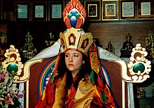 Возведение на престол Джецунмы Ахон Лхамо 1998.jpg