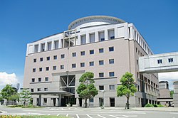 県議会庁舎