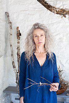 Kiki Smith 8229.jpg