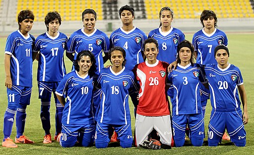 Kuwait women's football team 2012.jpg