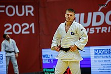 Akil Gjakova (white) participates in the Austrian Ersten Judo-Bundesliga 2021