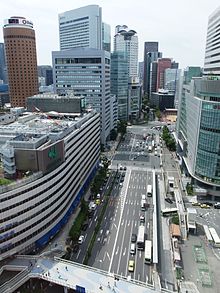 大阪駅南側