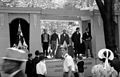 Messieurs en redingote, pour la parade de la Saint Jean-Baptiste 1937, à Montréal, Québec