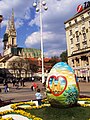Uskršnje jaje ispred zagrebačke katedrale.
