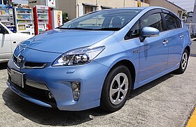 Prius phv 01.jpg