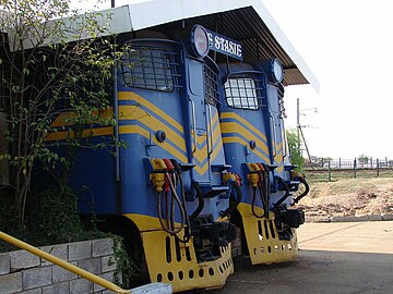 Shells of numbers E397 and E461 in SAR blue and whiskers, as clubroom at Sentrarand Depot, 22 September 2009.