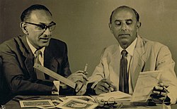 גבריאל (מימין) ומקסים שמיר ב"סטודיו האחים שמיר", שנות ה-70
