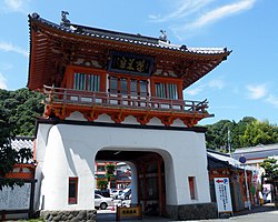 Takeo Onsen'de bir rōmon