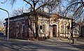 dom, tzw. „Kordegarda” (d. Miejski Skład Kamienia Brukowego, potem sowiecki Trybunał Wojenny oraz obóz infiltracyjny NKWD), 1915