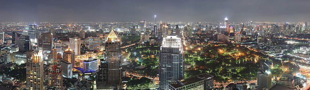 Panorama vido de la urbocentro de Bankoko