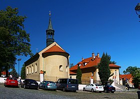 Kostel Stětí svatého Jana Křtitele a fara v Praze-Hostivaři
