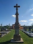 Kříž na hřbitově, Loučany, okres Olomouc.jpg