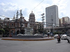 Plaza Santa Cruz, Carriedo fountain