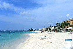 Střediska na Seven Mile Beach, Grand Cayman