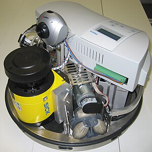 Robotino ausgerüstet mit Laserscanner der Firma Sick