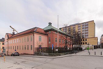 Kvarteret Schönborg sett från nordväst med Louis De Geers palats i förgrunden.