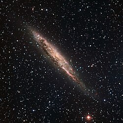 NGC 4945 בתמונה של המצפה האירופי הדרומי