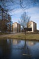 Le parc sportif et les immeubles Betania.