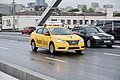 מונית יאנדקס על גשר קרים במוסקבה
