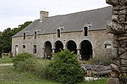 La charretterie à quatre arches.