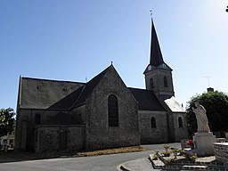 Brains-sur-les-Marches (53) Église.jpg