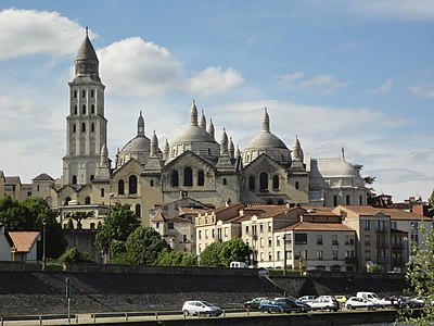 Saint-Front Cathedral in Périgueux, with five cupolas (11th century) The elongated domes were added in the 19th century by Paul Abadie, architect of Sacré-Cœur, Paris