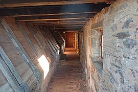 Le chemin de ronde dans le Grand Logis.