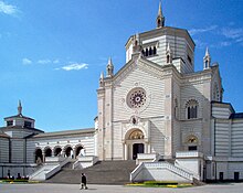 Cimitero monumentale (famedio).JPG