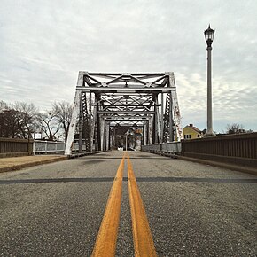 Hertford's famous 'S-Bridge,'