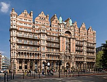 Kimpton Fitzroy London Hotel Russell on Russell Square, London - April 2007.jpg