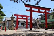 站前為海山道稻荷神社表參道