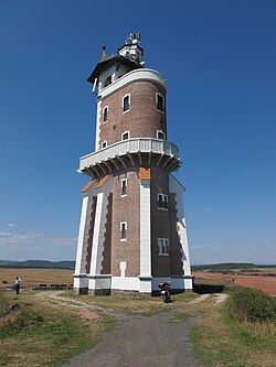 Schillerova rozhledna z roku 1906 na místě hradního jádra