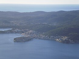 Korčula-Stad panorama van Pelješac