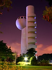 tòa tháp Orb của Viện Khoa học Weizmann