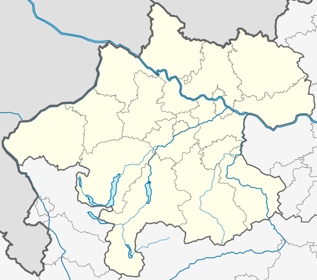 Mapa konturowa Górnej Austrii, na dole nieco na lewo znajduje się punkt z opisem „Bad Ischl”