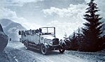 Saurer Car Alpine postbuss från 1922, vid Klausenpass
