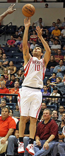 Carlos Delfino Rockets.jpg