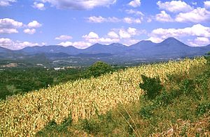 Cordillera de Apaneca mountain range in El Sal...