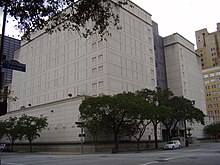 Federal Detention Center, Houston, where Stanford was held FDCHouston0.jpg