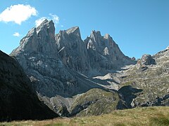 El Grupo del Focobon visto dalla forcella della Stia