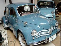 HINO 4CV, 1942