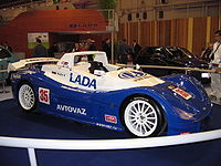 Lada Revolution op het Parijse autosalon van 2004