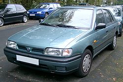 Nissan Sunny z let 1990 - 1995